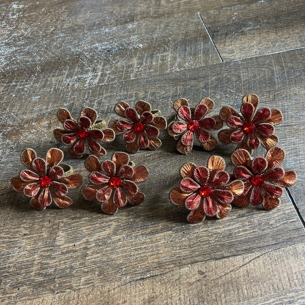 Pier 1 Imports Red Gold Beaded Flower Napkin‎ Rings Set of 8 Jeweled Floral Boho